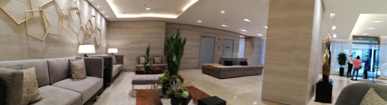 S Residencestower 3 - L&R Staycation Pasay Exterior photo